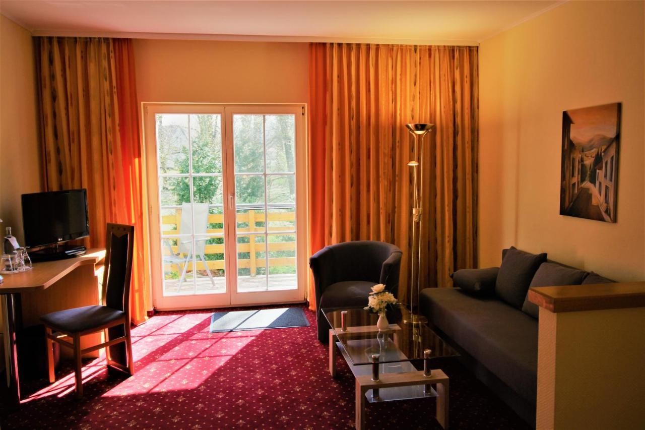 Parkhotel Klueschenberg Plau am See Exteriör bild